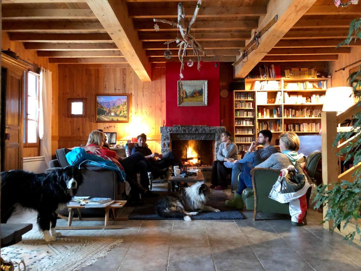 La Grande Ourse Bed and Breakfast Campan Εξωτερικό φωτογραφία